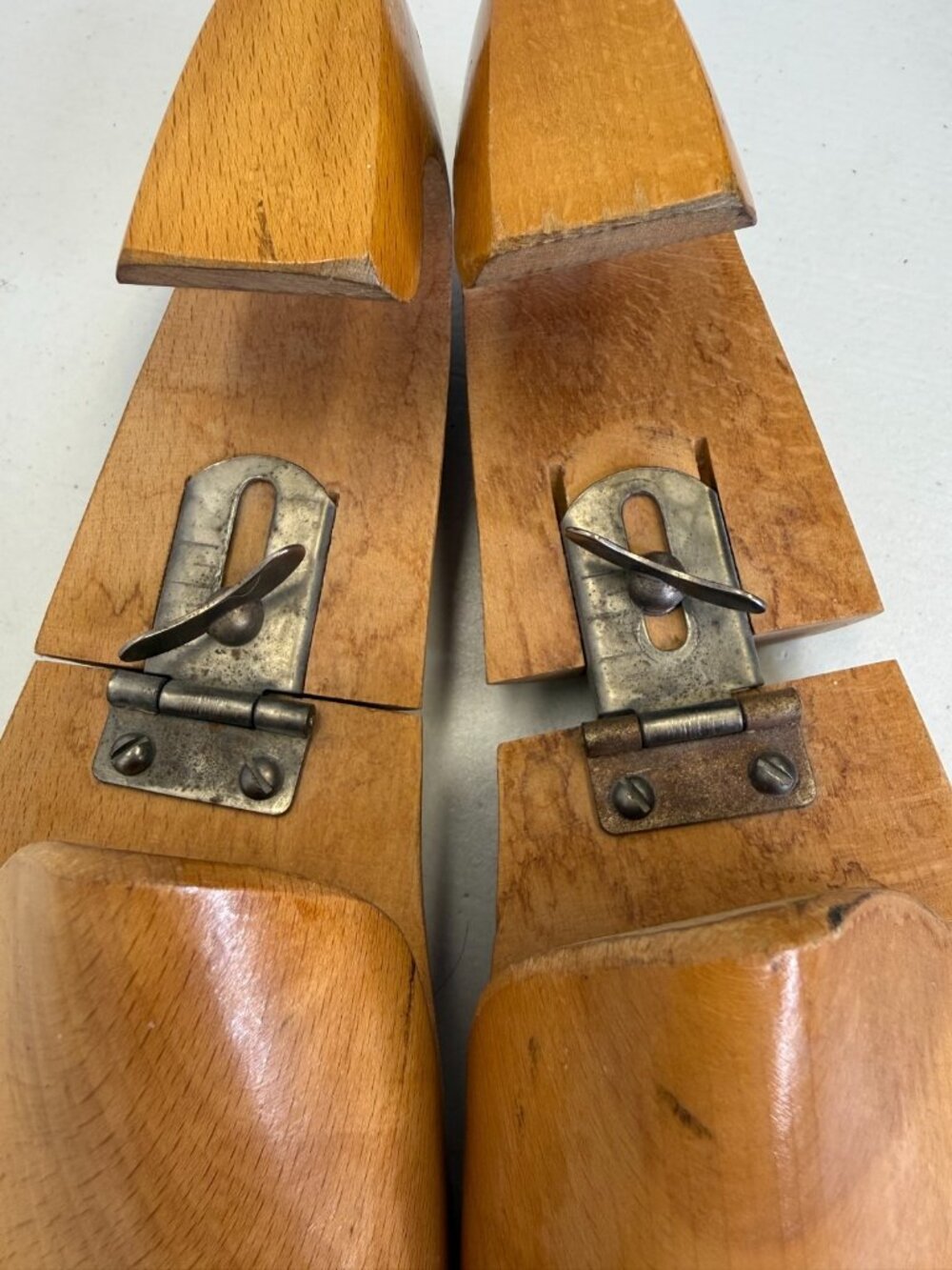 Wooden Adjustable Shoe Trees See Photos for Measurements - Picture 3 of 6